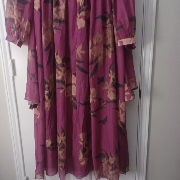 Sheilay Floral Midi Dress W/butterfly Sz XL - Picture 7 of 8